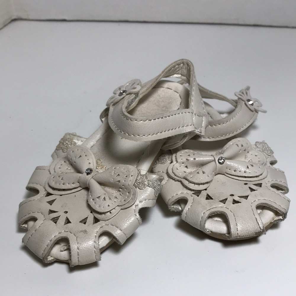 Girl sandals Sz 5